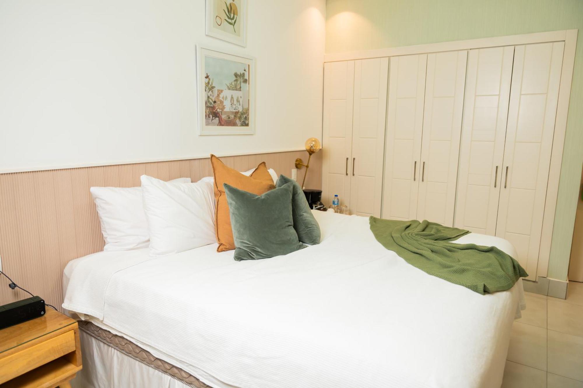 Hotel Stay Here Suites Santo Domingo Esterno foto