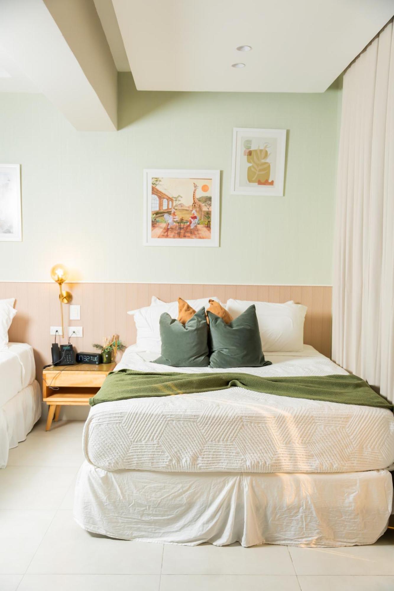 Hotel Stay Here Suites Santo Domingo Esterno foto