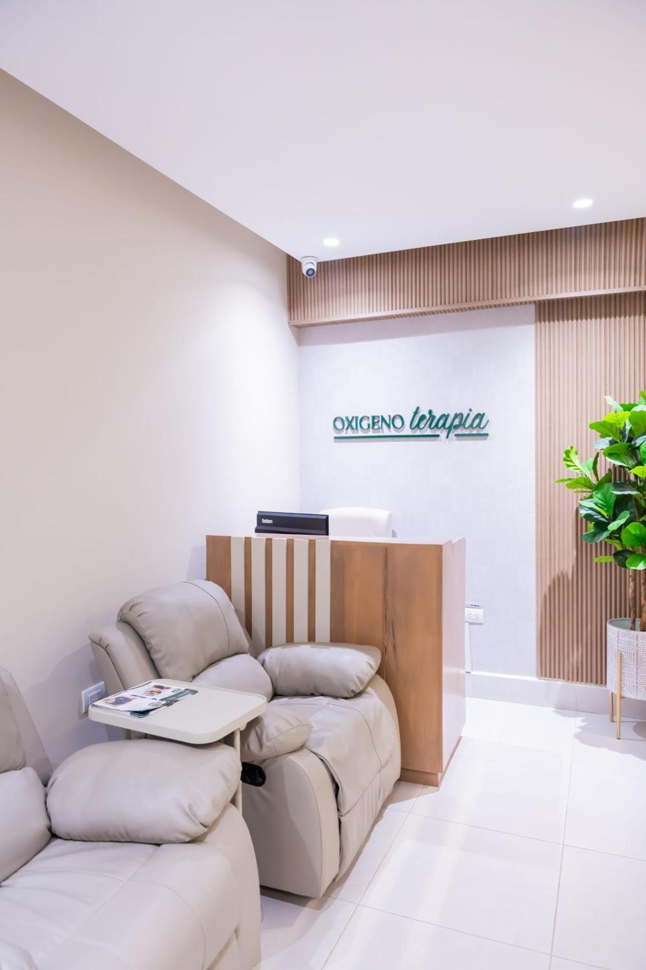Hotel Stay Here Suites Santo Domingo Esterno foto